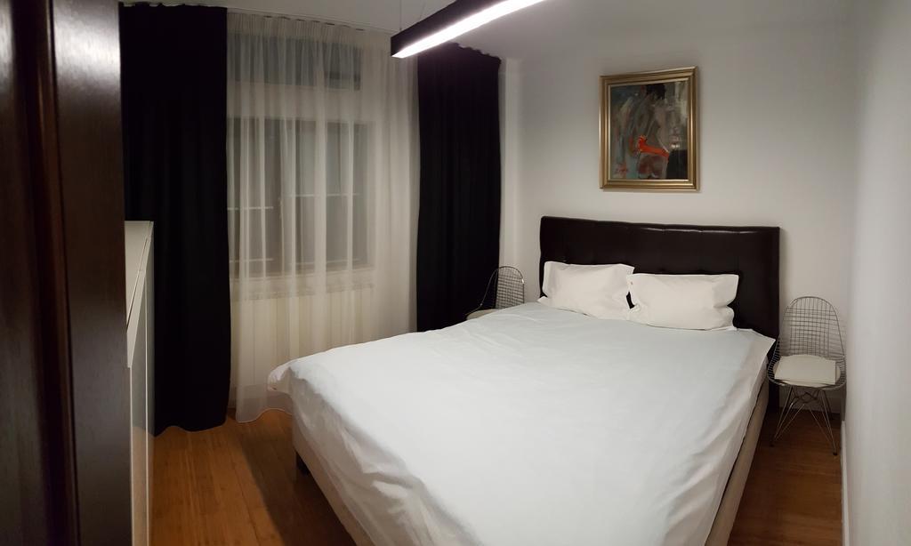 Mihail Cioranu Apartment Bukarest Eksteriør billede